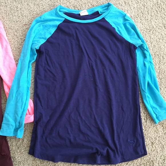 Victoria Secrets Set of 2 Shirts - Picture 3 of 6